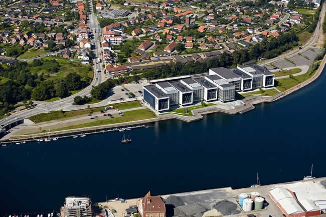 Piękne otoczenie Uniwersytetu w Sønderborgu